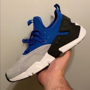 Nike air huarache size 10 men’s